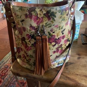 Patricia Nash bucket handbag.  Barely used….maybe 3 times. Excellent condition.